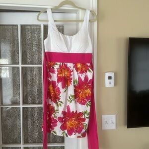 NWT Sequin Hearts White and floral dress.  Size 11